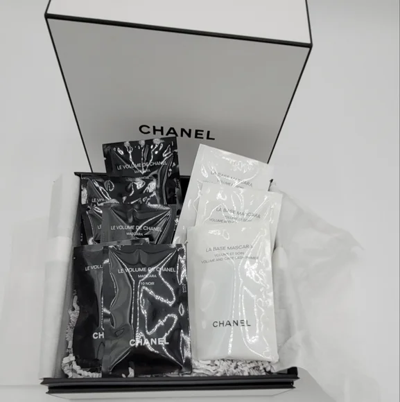 Chanel Mascara and primer gift set - Picture 2 of 2